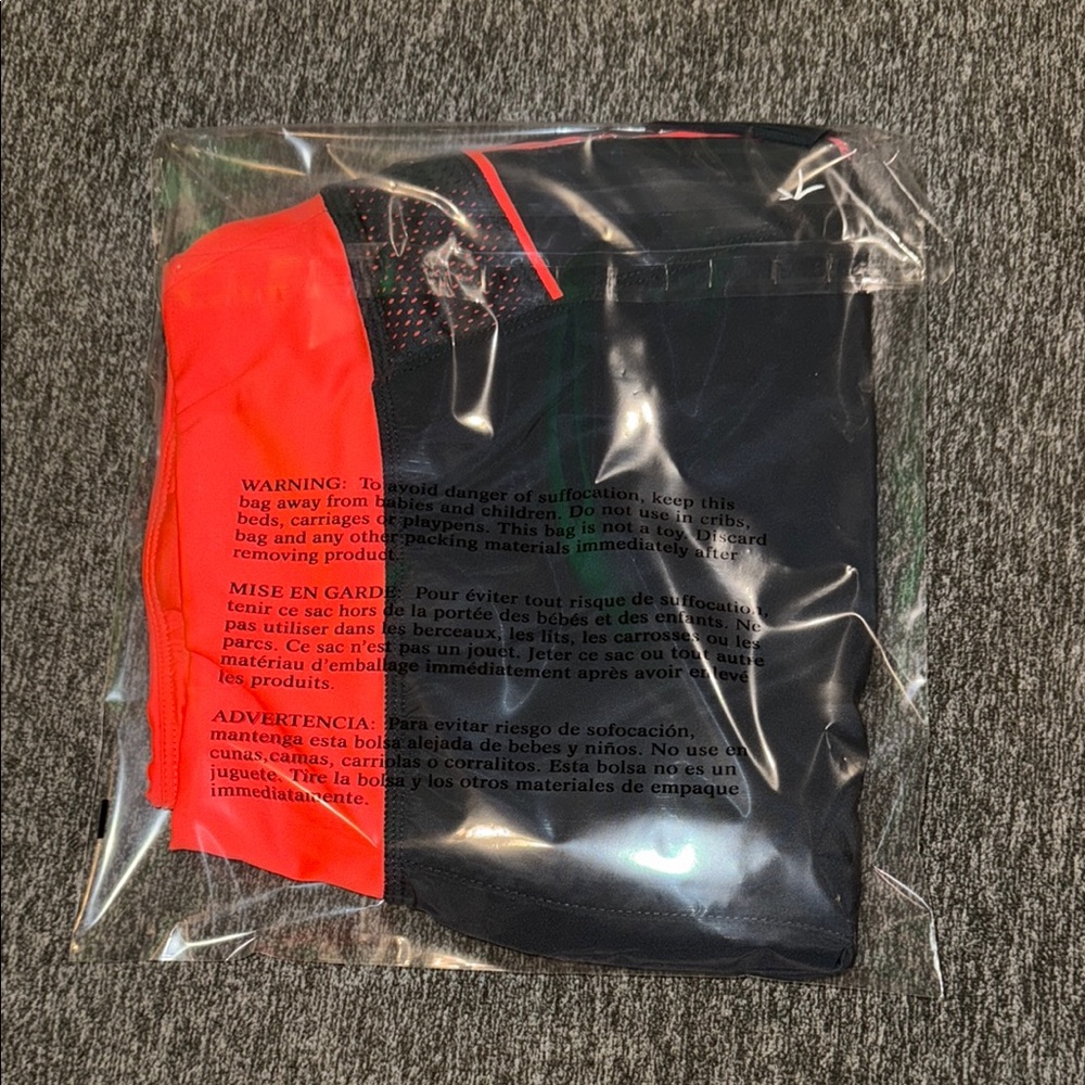 Danskin Now Vibrant Red Athletic Wear